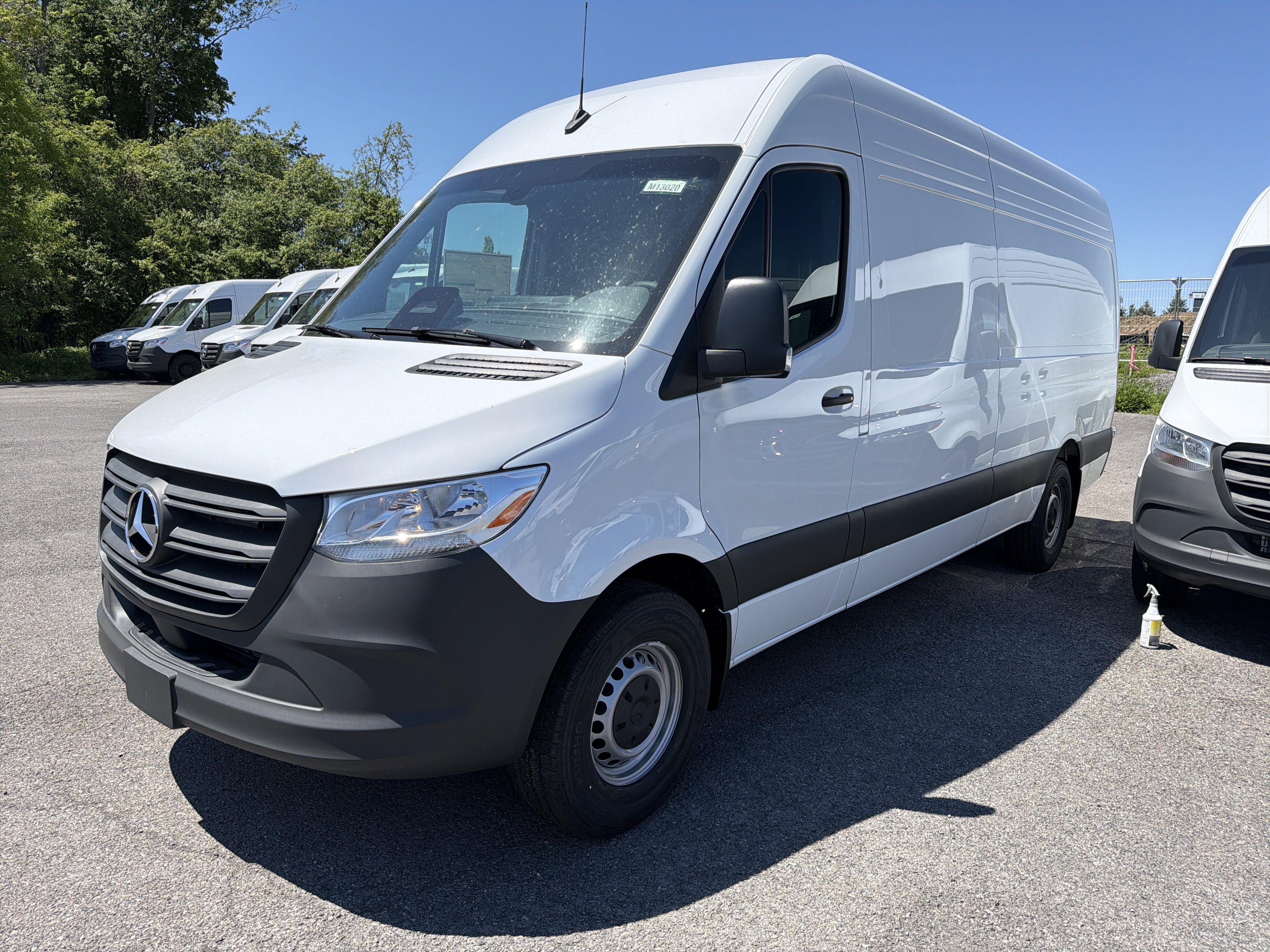 2026 Mercedes-Benz Sprinter Cargo Van 2500 High Roof I4 Diesel HO 170 RWD