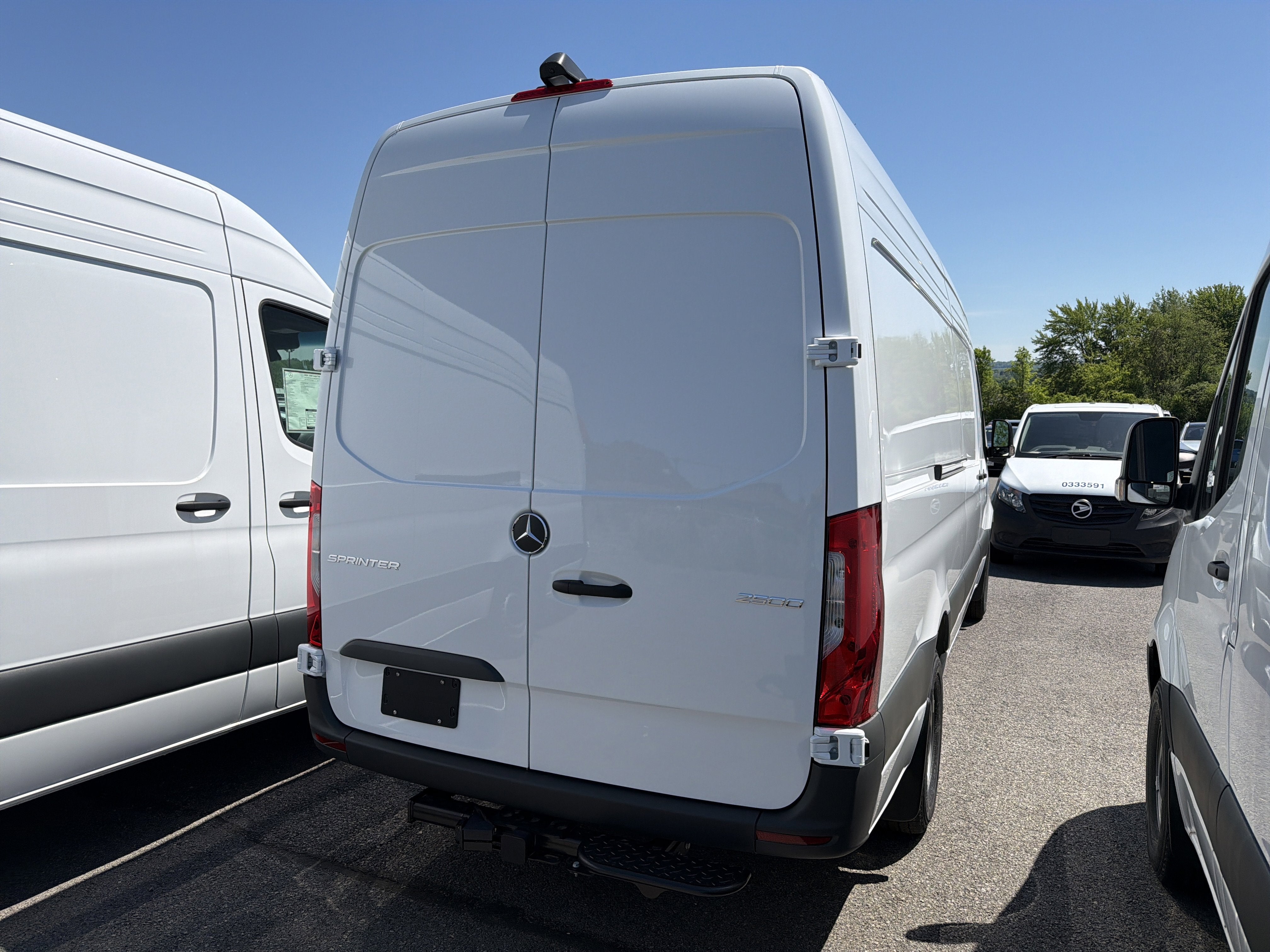 2026 Mercedes-Benz Sprinter Cargo Van 2500 High Roof I4 Diesel HO 170 RWD