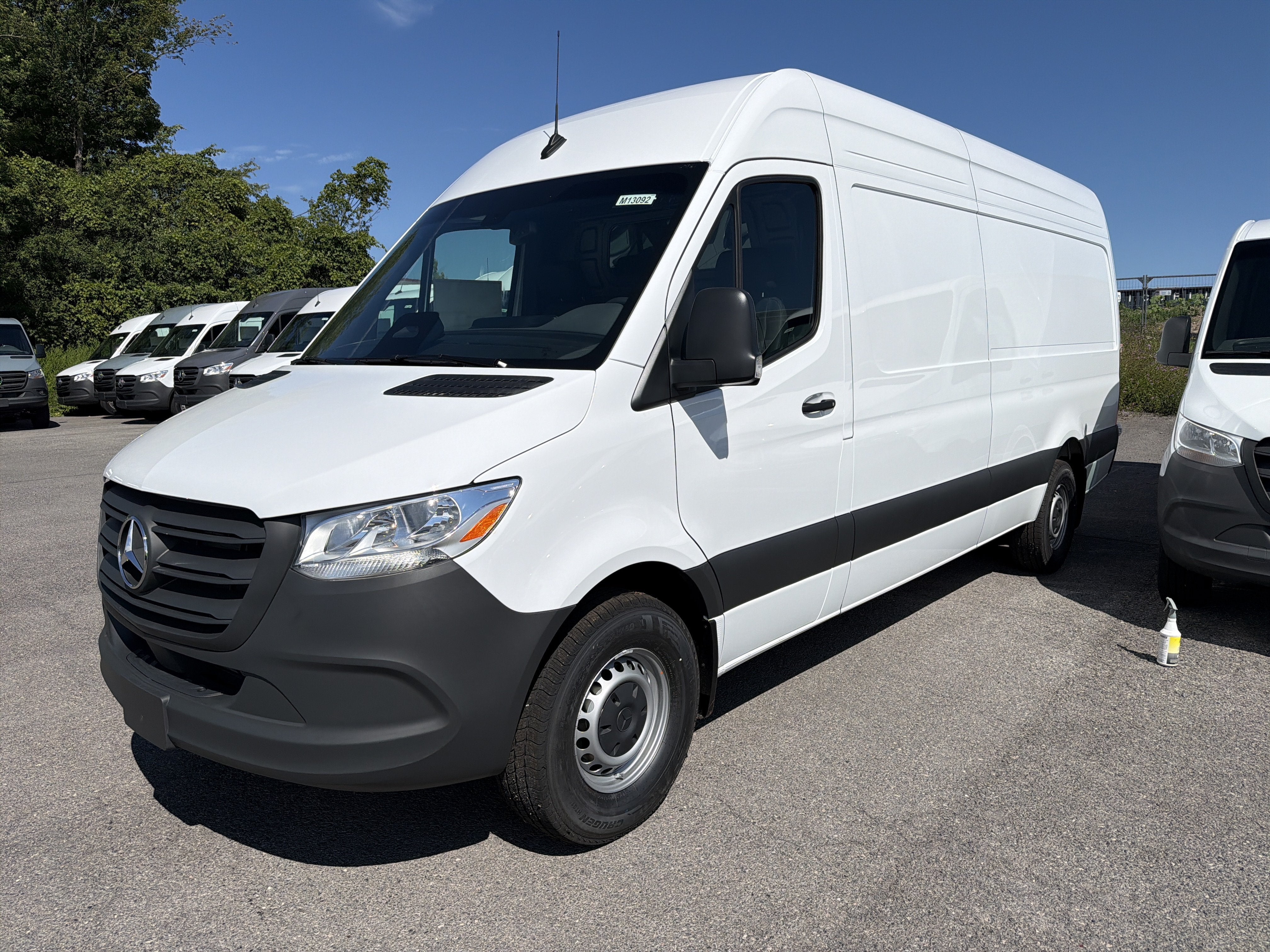 2026 Mercedes-Benz Sprinter Cargo Van 2500 High Roof I4 Diesel HO 170 RWD
