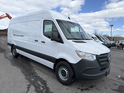 2026 Mercedes-Benz Sprinter Cargo Van 2500 High Roof I4 Diesel HO 170 RWD