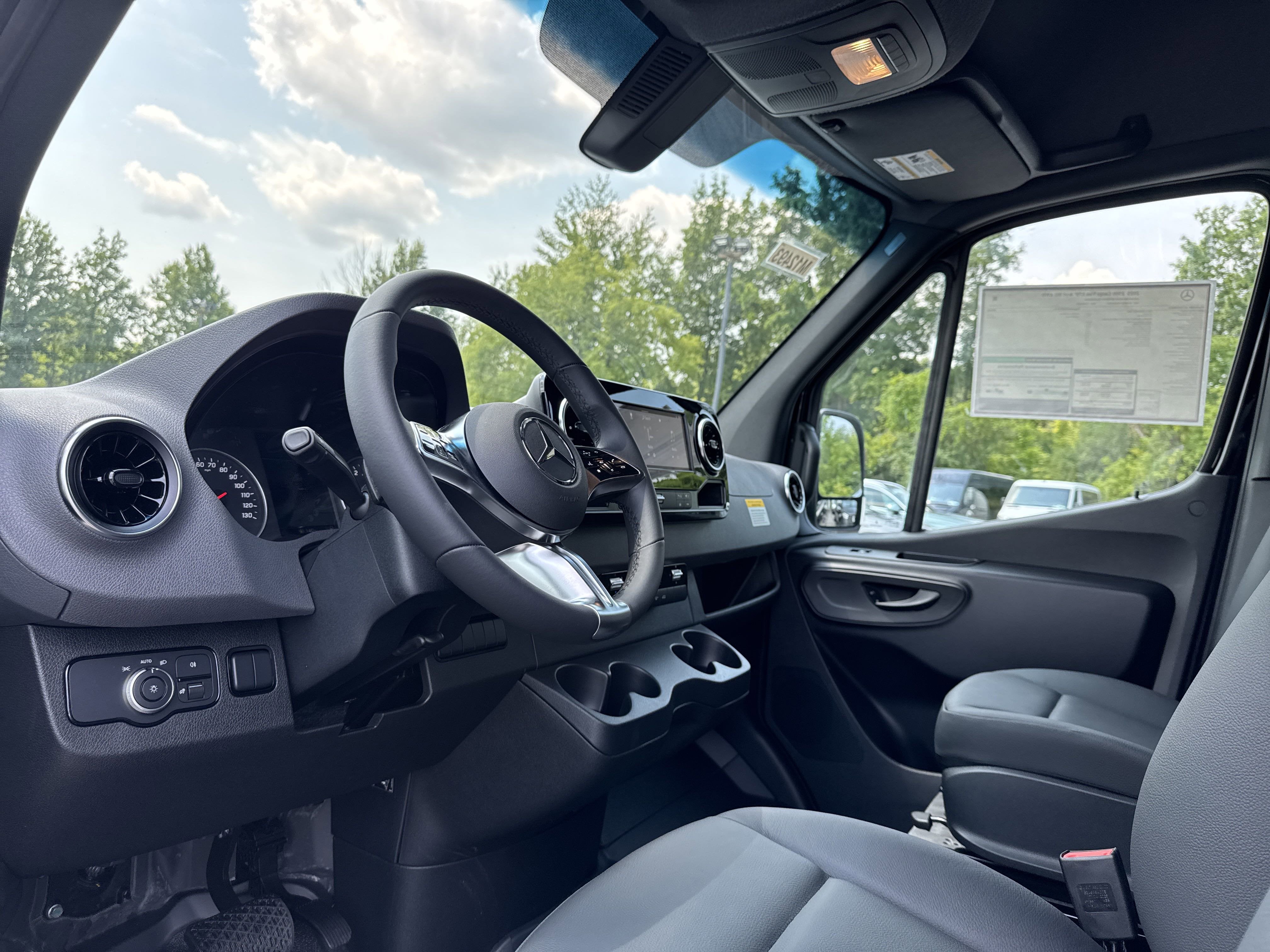 2025 Mercedes-Benz Sprinter Cargo Van 2500 High Roof I4 Diesel HO 170 AWD