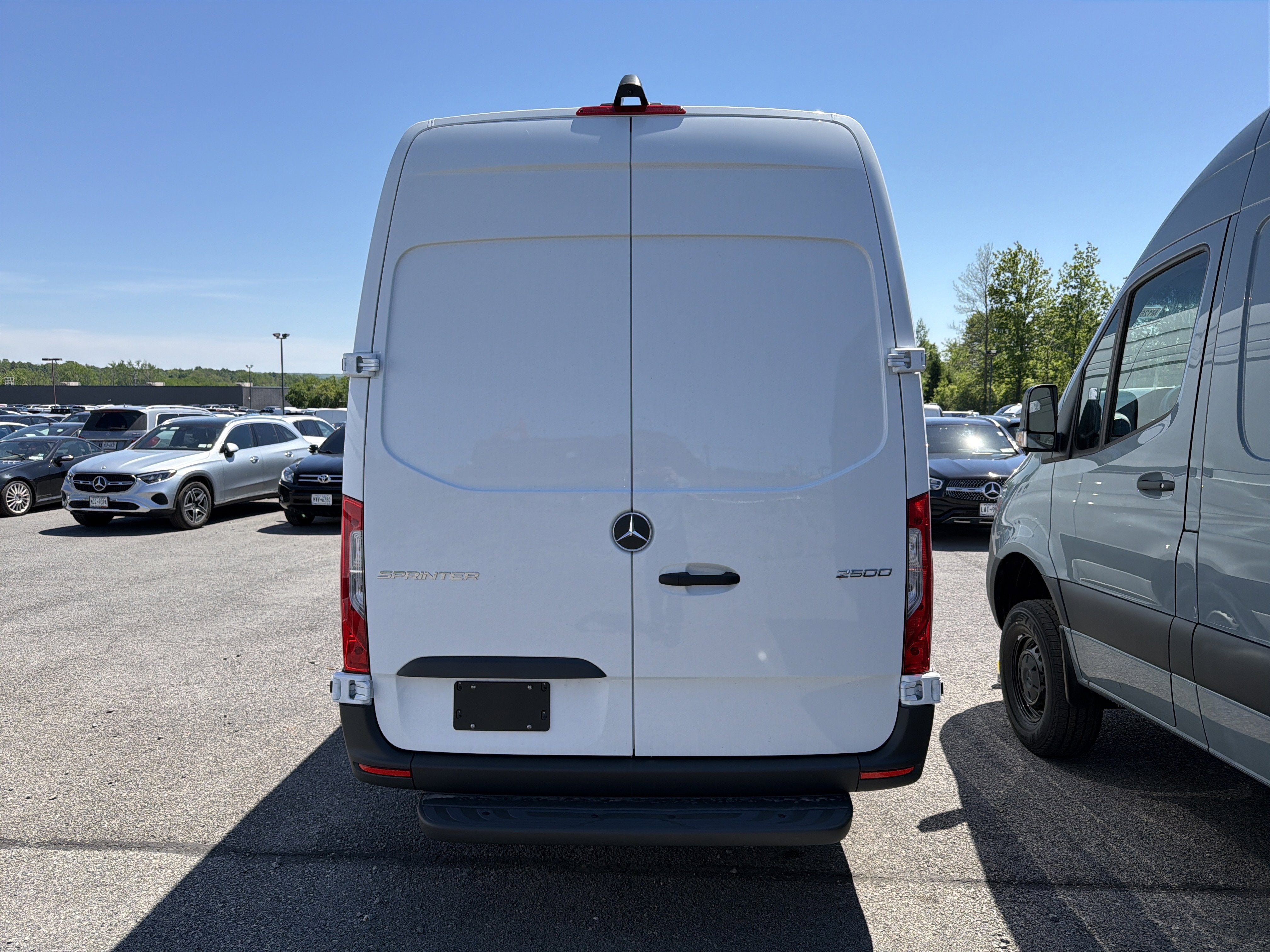 2026 Mercedes-Benz Sprinter Cargo Van 2500 High Roof I4 Diesel HO 170 Extended RWD