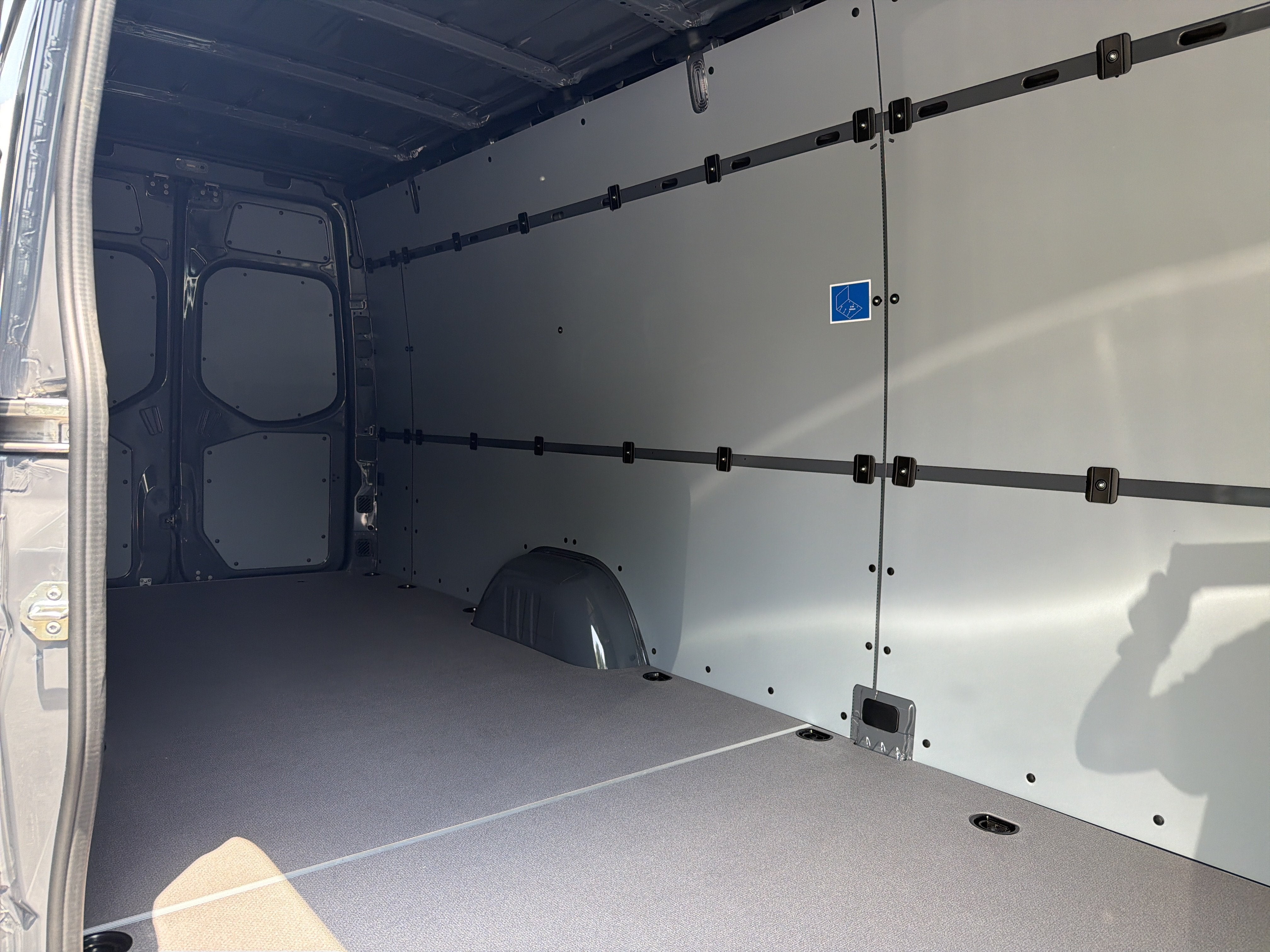 2026 Mercedes-Benz Sprinter Cargo Van 2500 High Roof I4 Diesel HO 170 Extended AWD