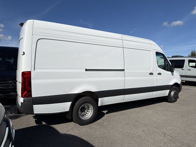 2026 Mercedes-Benz Sprinter Cargo Van 3500 High Roof I4 Diesel HO 170 RWD