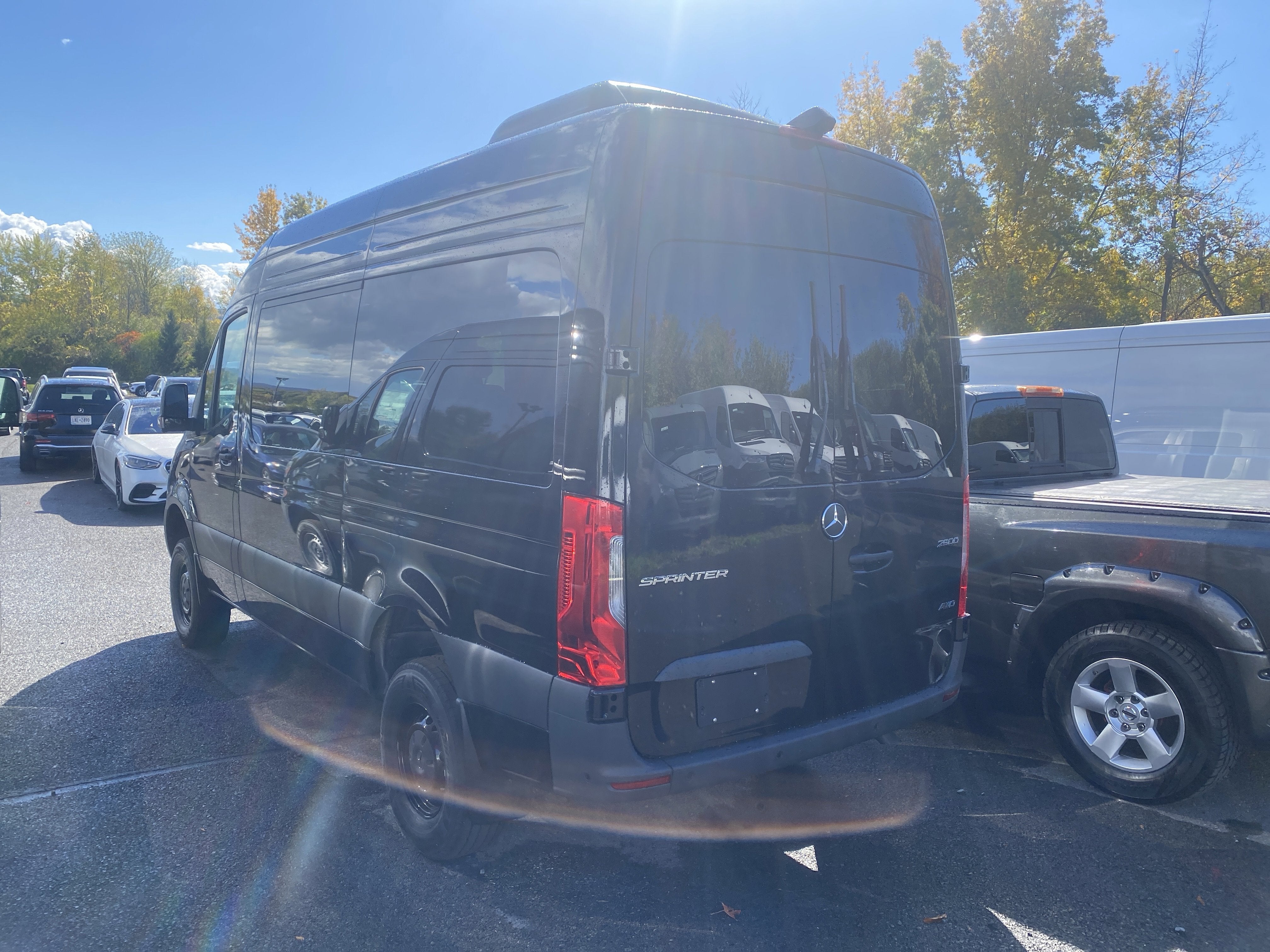 2025 Mercedes-Benz Sprinter Passenger Van 2500 High Roof I4 Diesel HO 144 AWD