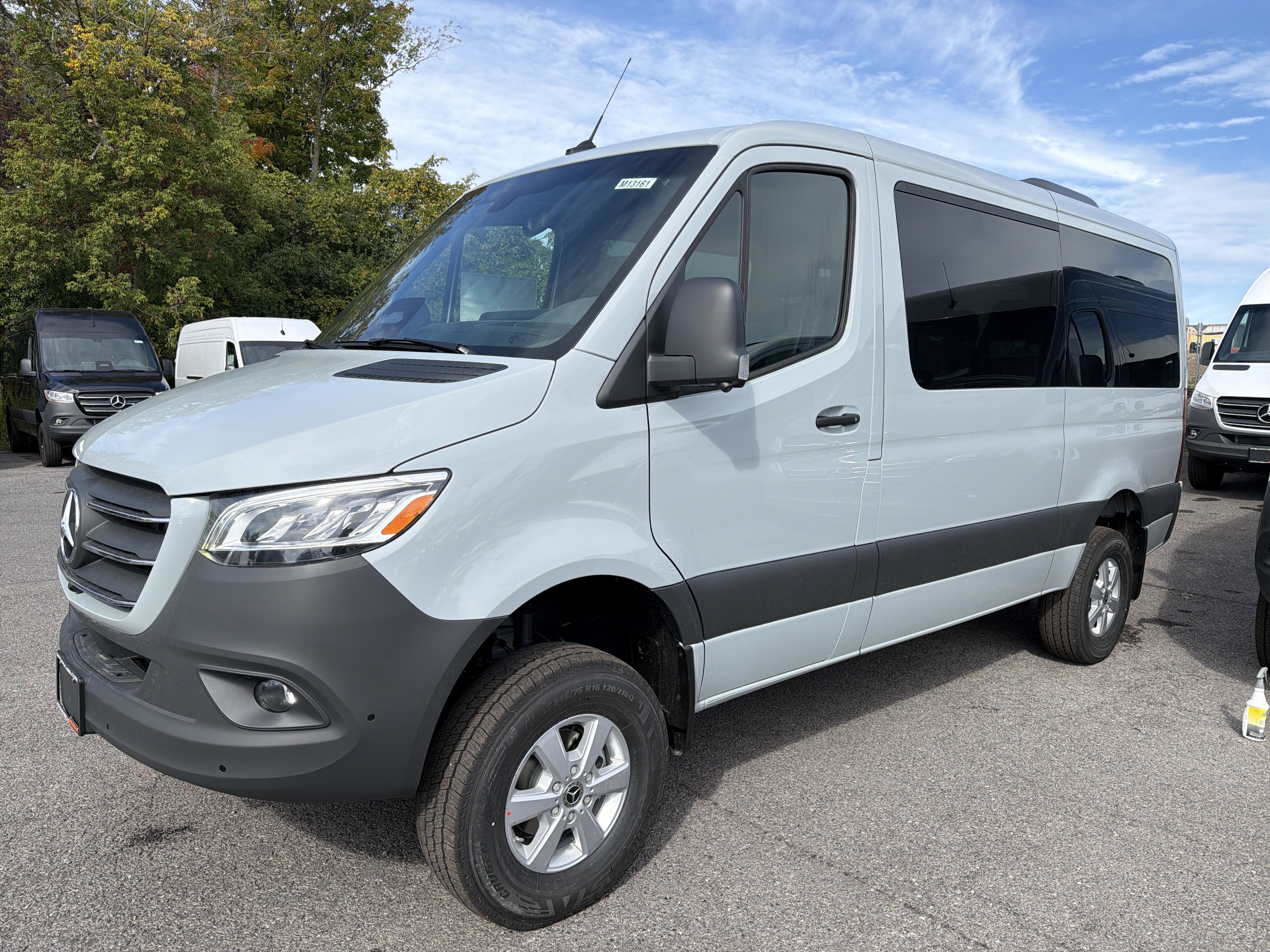2026 Mercedes-Benz Sprinter Passenger Van 2500 Standard Roof I4 Diesel HO 144 AWD