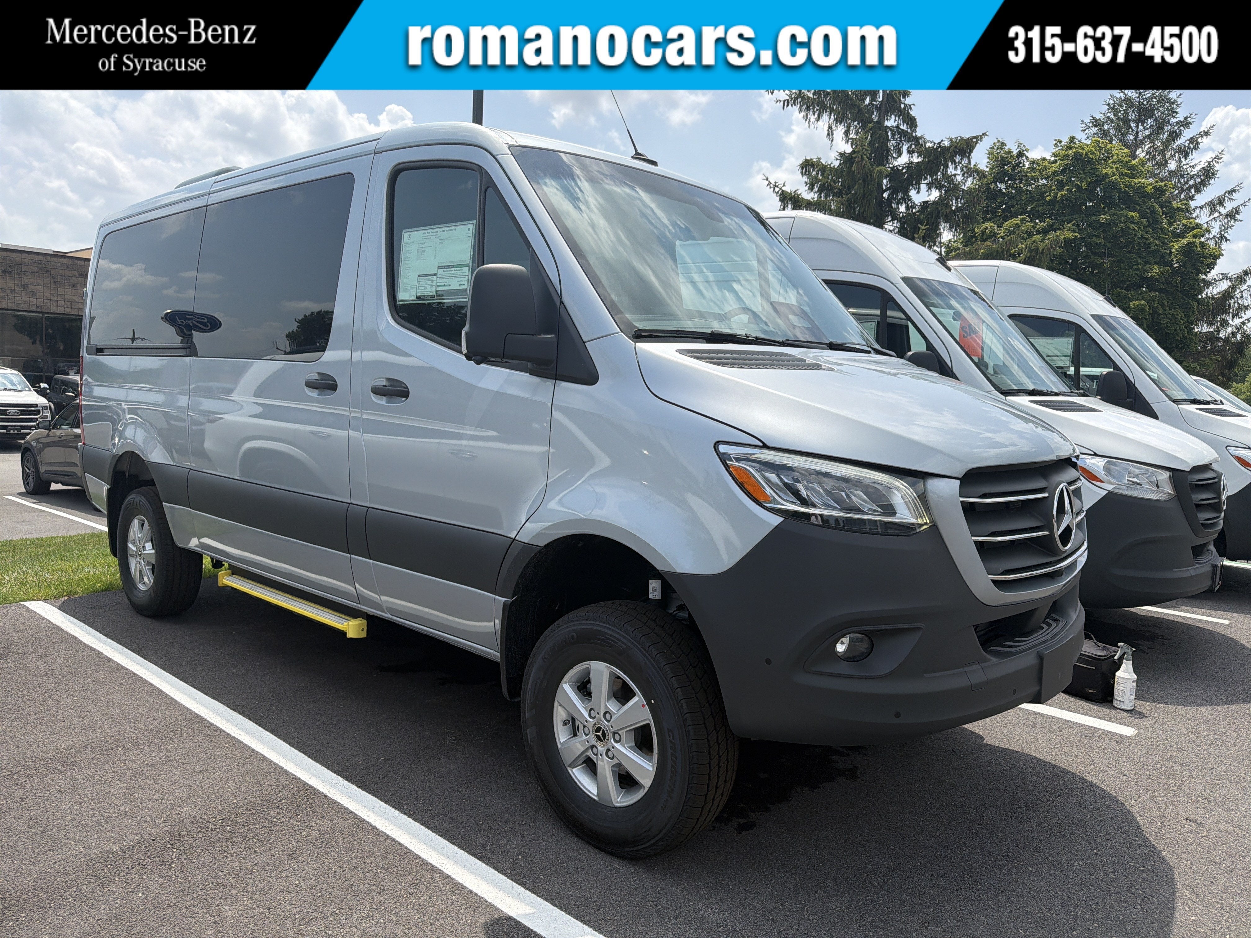 2026 Mercedes-Benz Sprinter Passenger Van 2500 Standard Roof I4 Diesel HO 144 AWD