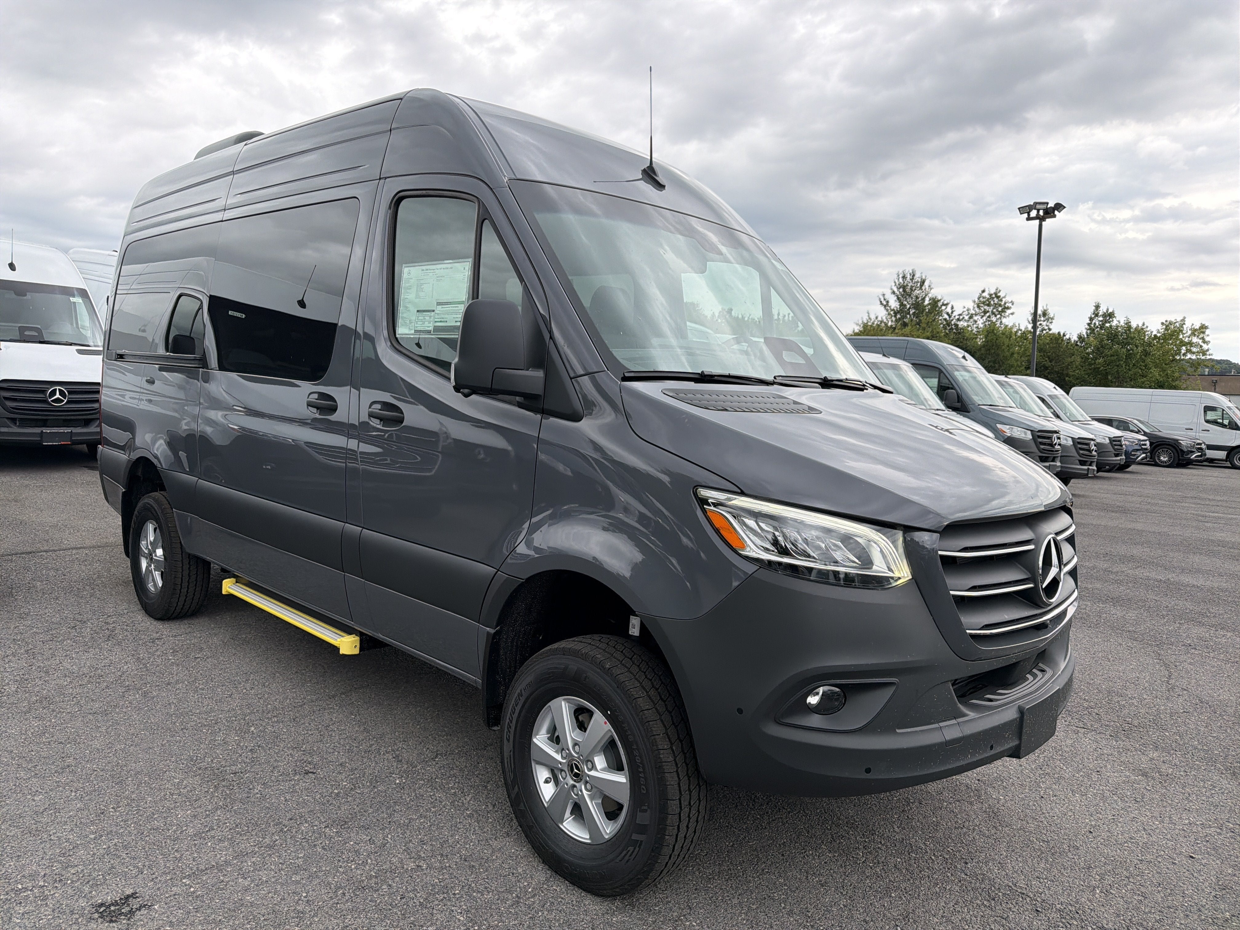 2026 Mercedes-Benz Sprinter Passenger Van 2500 High Roof I4 Diesel HO 144 AWD