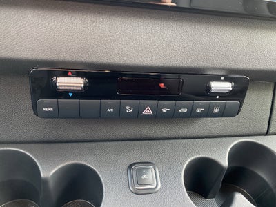 2026 Mercedes-Benz Sprinter Passenger Van 2500 High Roof I4 Diesel HO 170 RWD