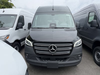 2026 Mercedes-Benz Sprinter Passenger Van 2500 High Roof I4 Diesel HO 170 RWD