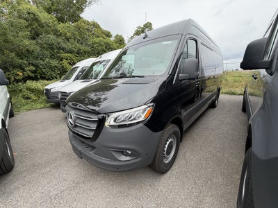 2026 Mercedes-Benz Sprinter Passenger Van 2500 High Roof I4 Diesel HO 170 RWD