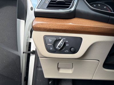 2022 Audi Q5 S line Premium 45 TFSI quattro