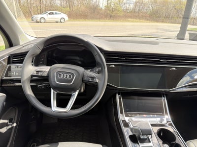 2023 Audi Q7 Prestige 55 TFSI quattro