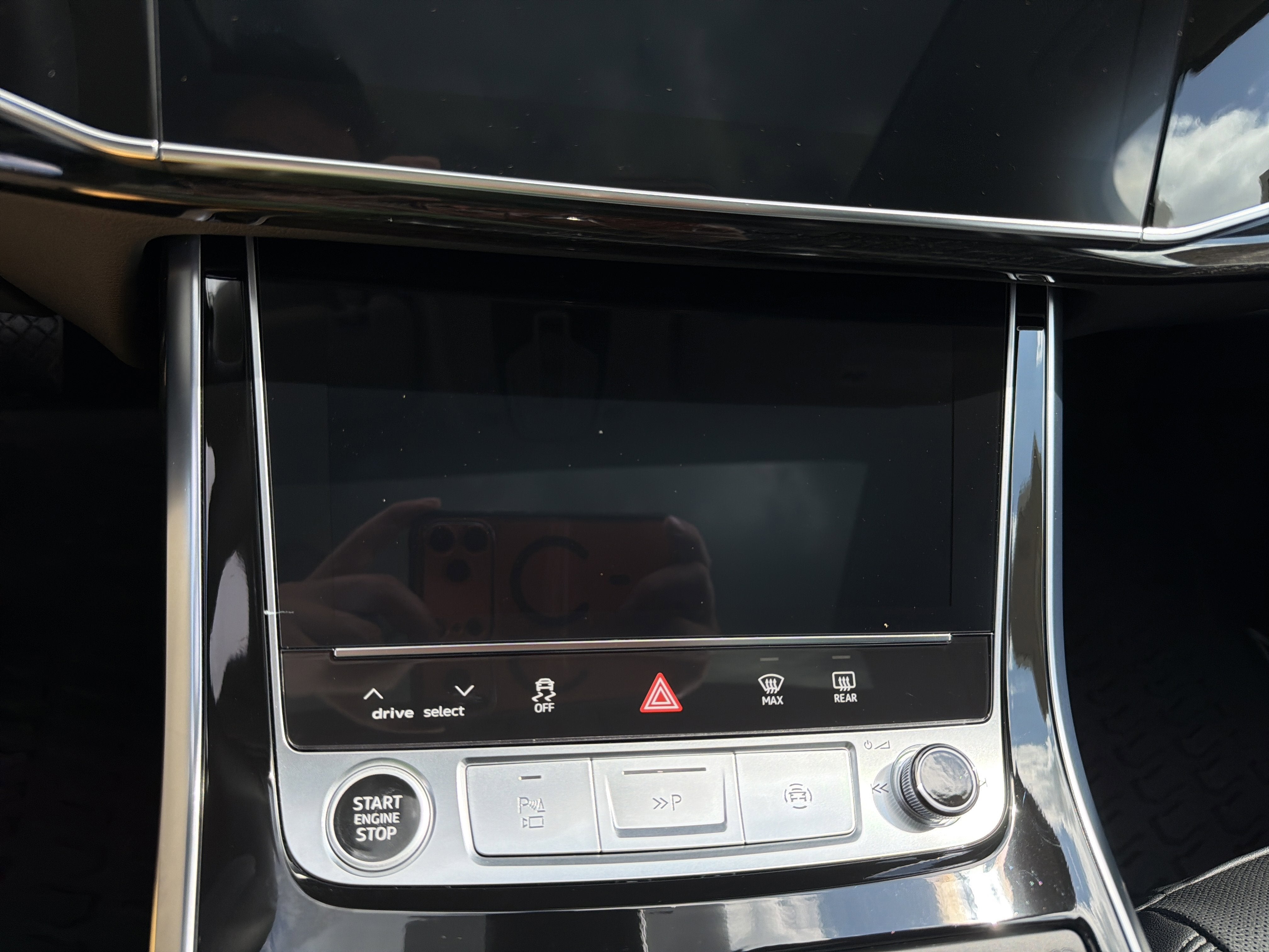 2023 Audi Q7 Prestige 55 TFSI quattro