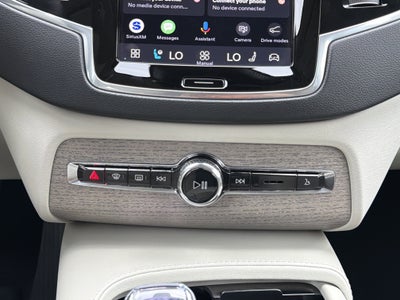 2025 Volvo XC90 B6 AWD Ultra 7-Seater