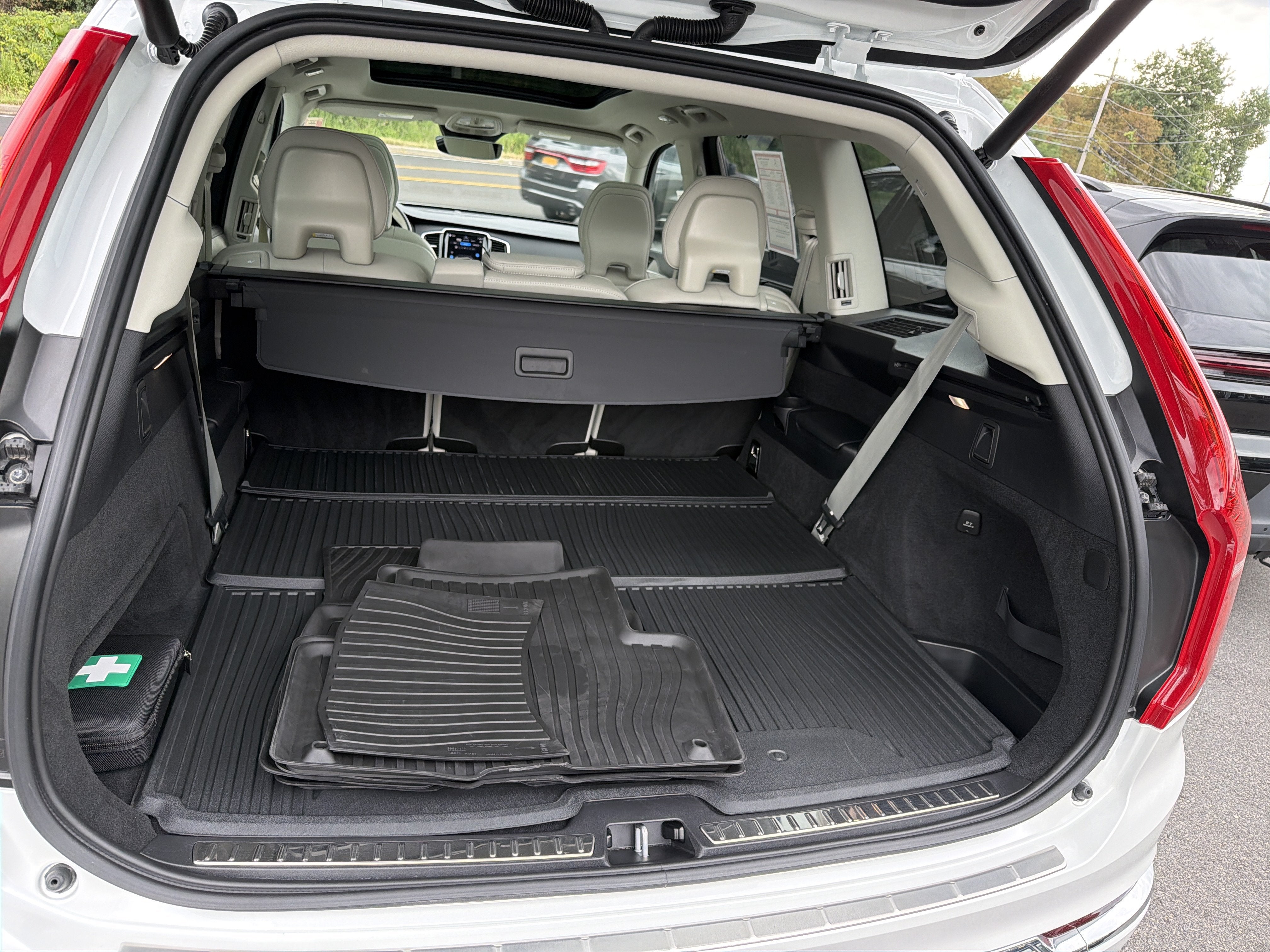 2025 Volvo XC90 B6 AWD Ultra 7-Seater