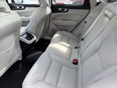 2026 Volvo XC60 B5 AWD Ultra